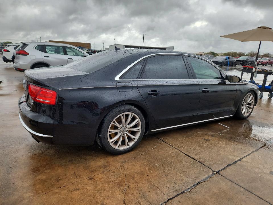 Фото 3 с аукциона – 2011 AUDI A8 с VIN WAURVAFD6BN013329