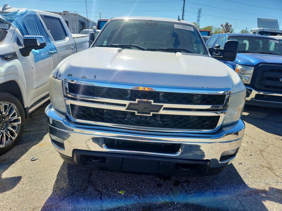 Photo 5 from auction – 2011 CHEVROLET SILVERADO with VIN 1GC1KXC85BF204334