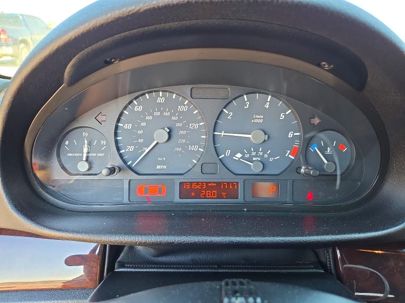 Photo 9 from auction – 2006 BMW 325 with VIN WBABW33446PX87393