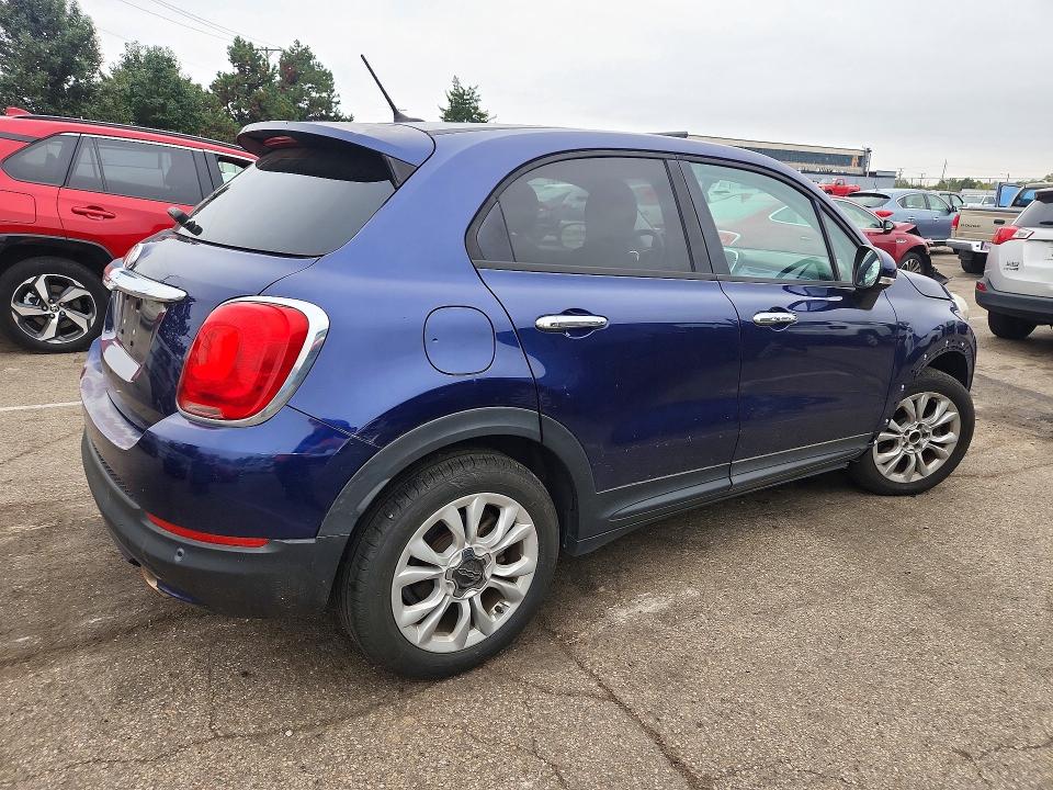 Снимка 3 от търг – 2016 FIAT 500X с VIN ZFBCFXBT7GP365825