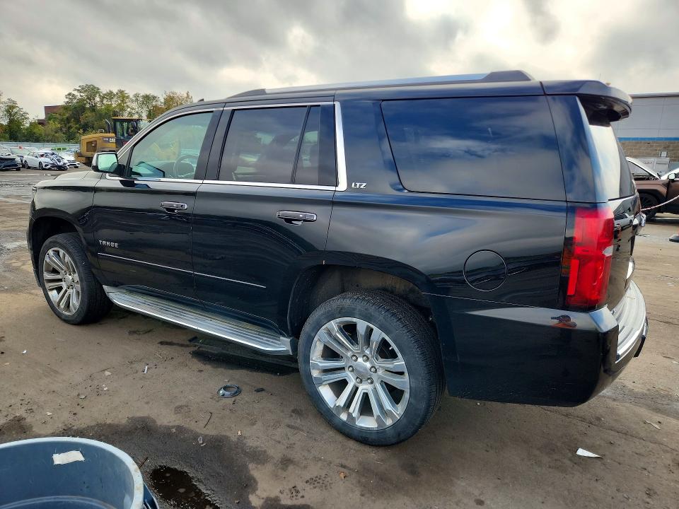 Снимка 2 от търг – 2015 CHEVROLET TAHOE с VIN 1GNSKCKC2FR542126