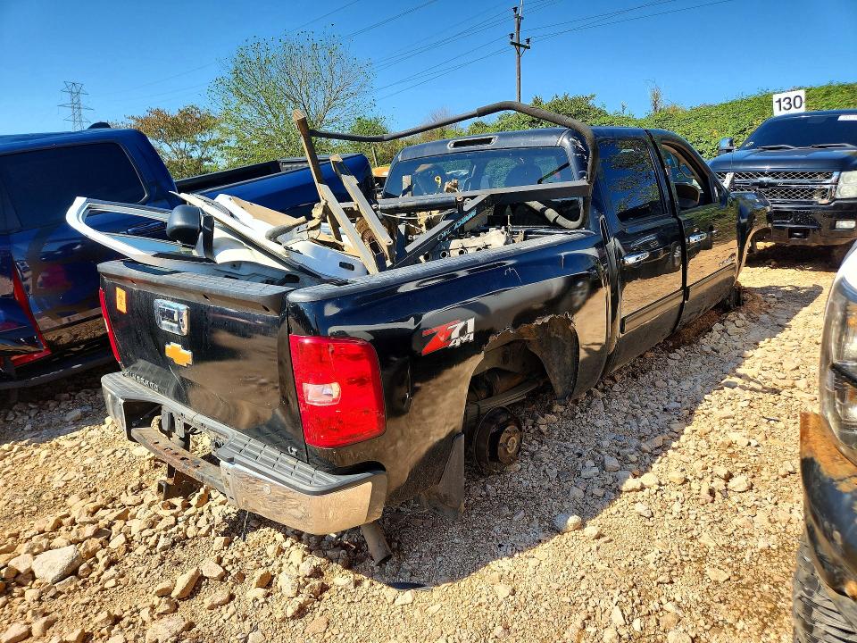 Снимка 3 от търг – 2012 CHEVROLET SILVERADO с VIN 1GCPKSE75CF211867
