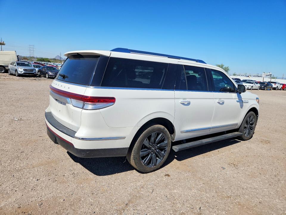Снимка 3 от търг – 2023 LINCOLN NAVIGATOR с VIN 5LMJJ3KG0PEL10801