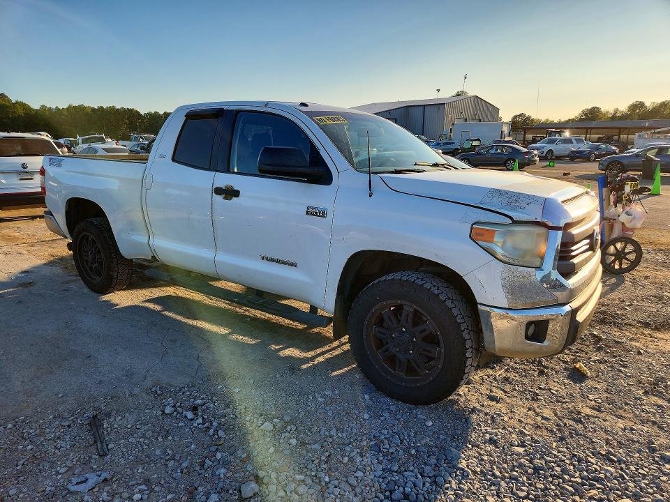 Снимка 4 от търг – 2014 TOYOTA TUNDRA с VIN 5TFRY5F17EX155348