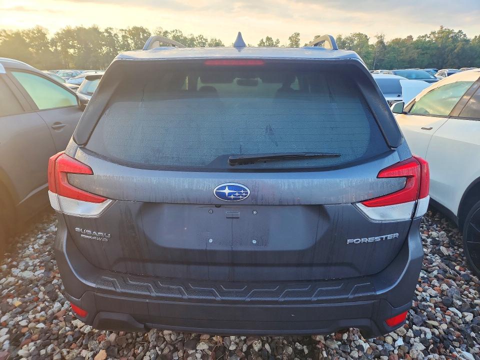 Foto 6 de la subasta – 2021 SUBARU FORESTER con VIN JF2SKAFC1MH490144