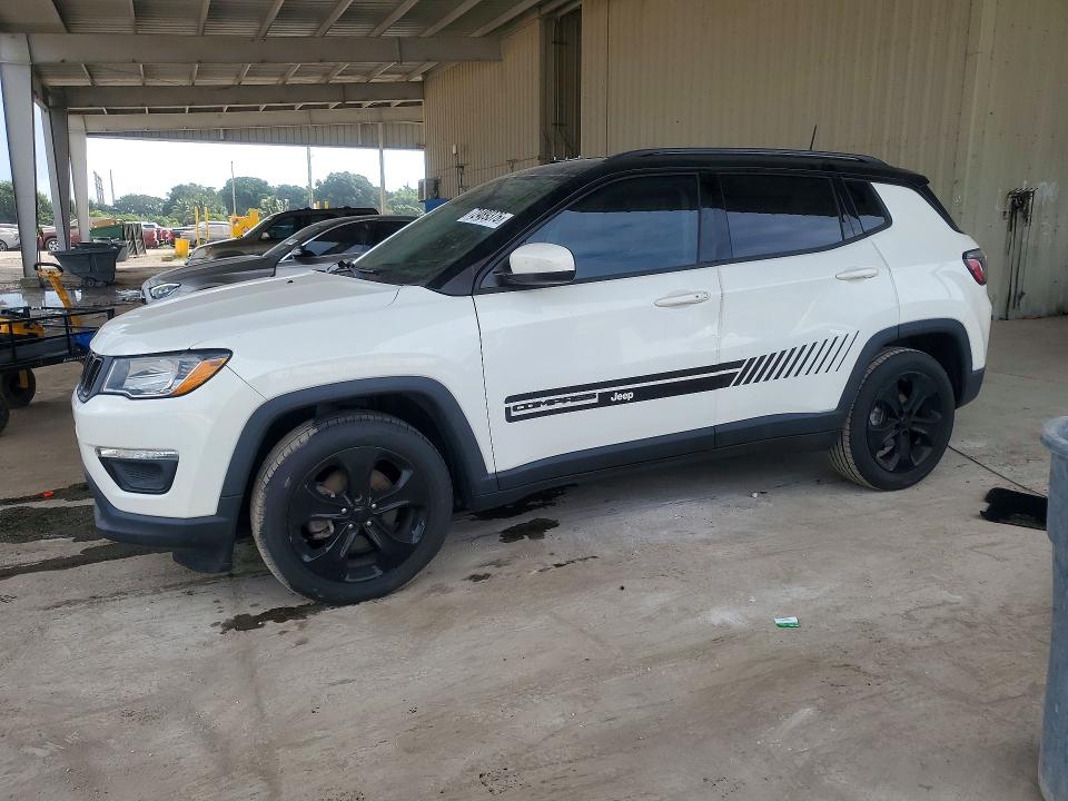 JEEP COMPASS 2019 مع رقم تعريف المركبة 3C4NJCBB3KT833235 - صورة من المزاد
