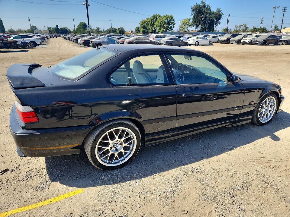 صورة رقم 3 من المزاد - 1995 BMW M3 مع VIN WBSBF9327SEH03427