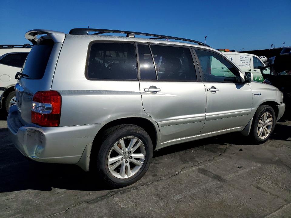 Photo 3 from auction – 2006 TOYOTA HIGHLANDER with VIN JTEDW21A560010644