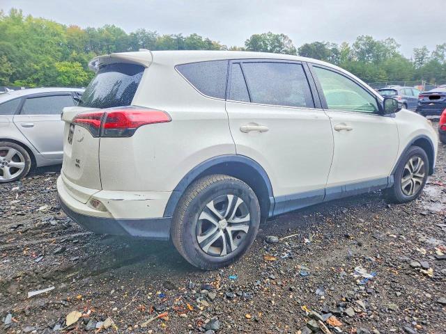 Снимка 3 от търг – 2018 TOYOTA RAV4 с VIN JTMBFREV4JJ249512