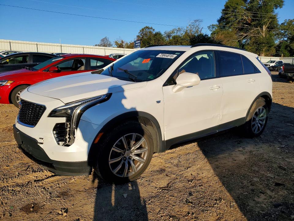 CADILLAC XT4 2019 z numerem VIN 1GYFZFR46KF165327 - Zdjęcie z aukcji