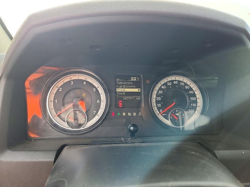Photo 9 from auction – 2015 RAM 1500 with VIN 1C6RR7GG1FS635614