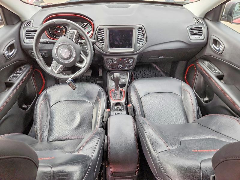 Снимка 8 от търг – 2017 JEEP COMPASS с VIN 3C4NJDDB9HT607082