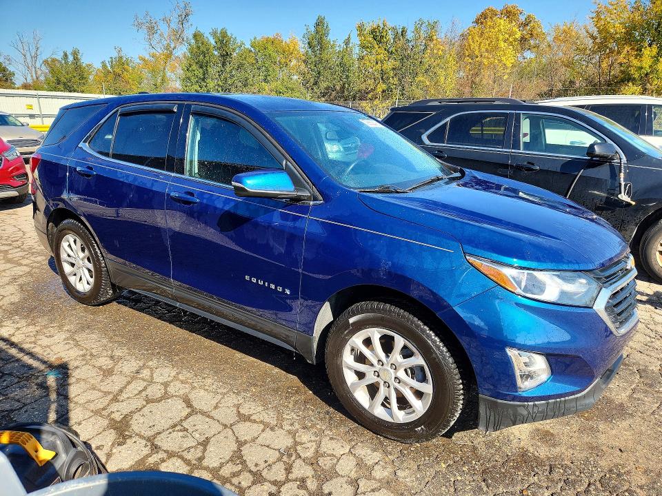 Photo 4 from auction – 2019 CHEVROLET EQUINOX with VIN 3GNAXJEV5KL346455