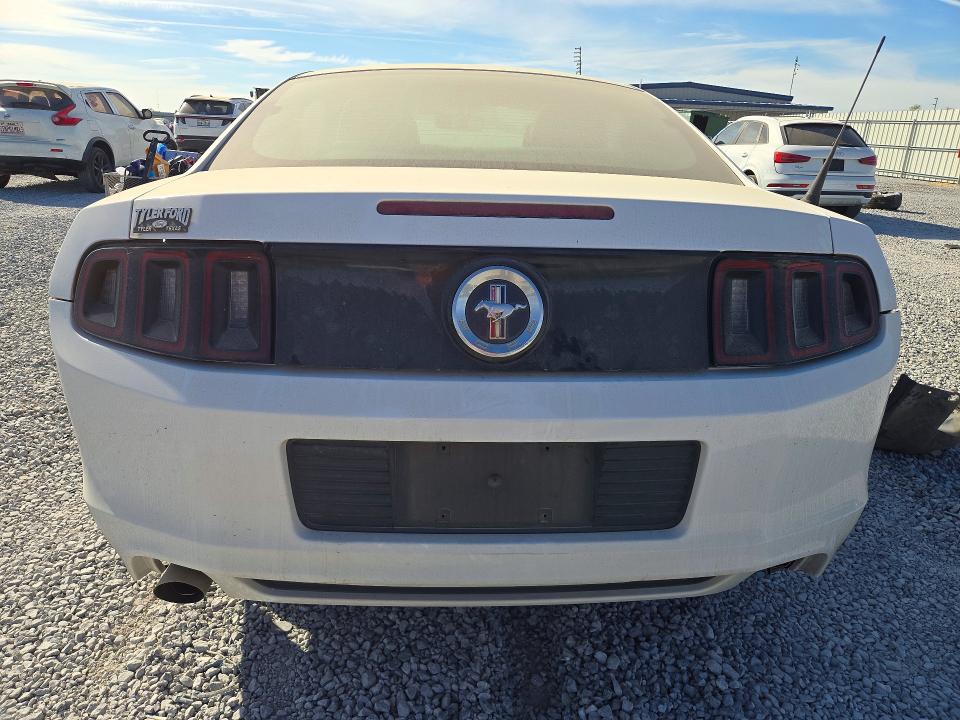 Снимка 6 от търг – 2014 FORD MUSTANG с VIN 1ZVBP8AM7E5274758