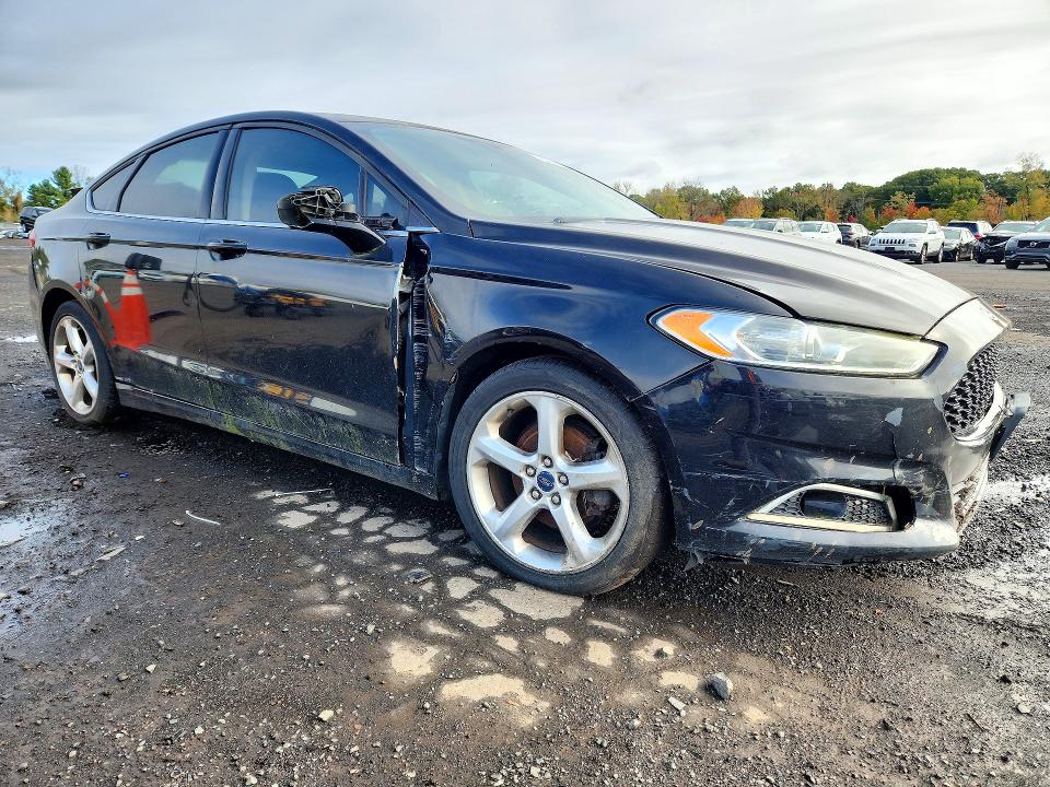 Photo 4 from auction – 2016 FORD FUSION with VIN 3FA6P0HD3GR149340