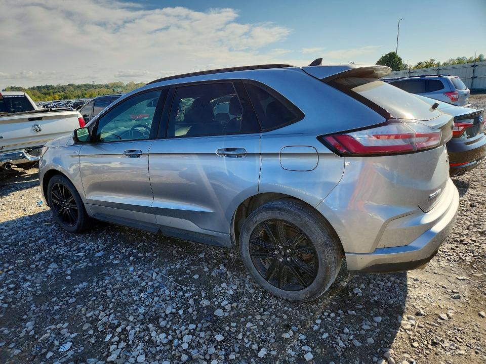 Photo 2 from auction – 2020 FORD EDGE with VIN 2FMPK3J96LBB13439