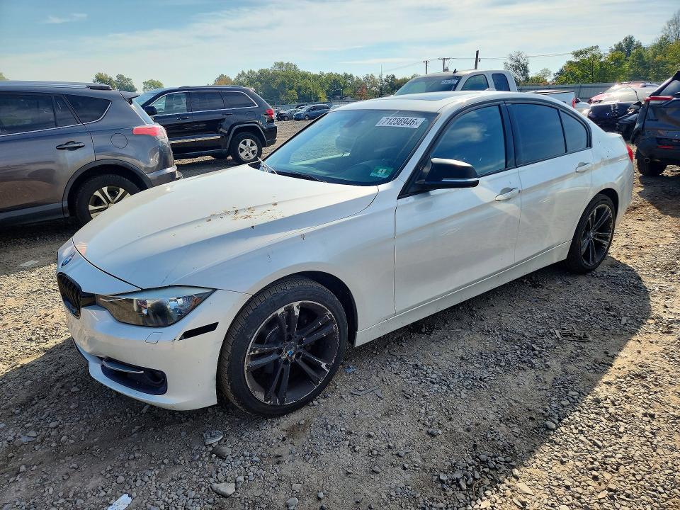 BMW 328 2015 مع رقم تعريف المركبة WBA3B5G50FNS15036 - صورة من المزاد