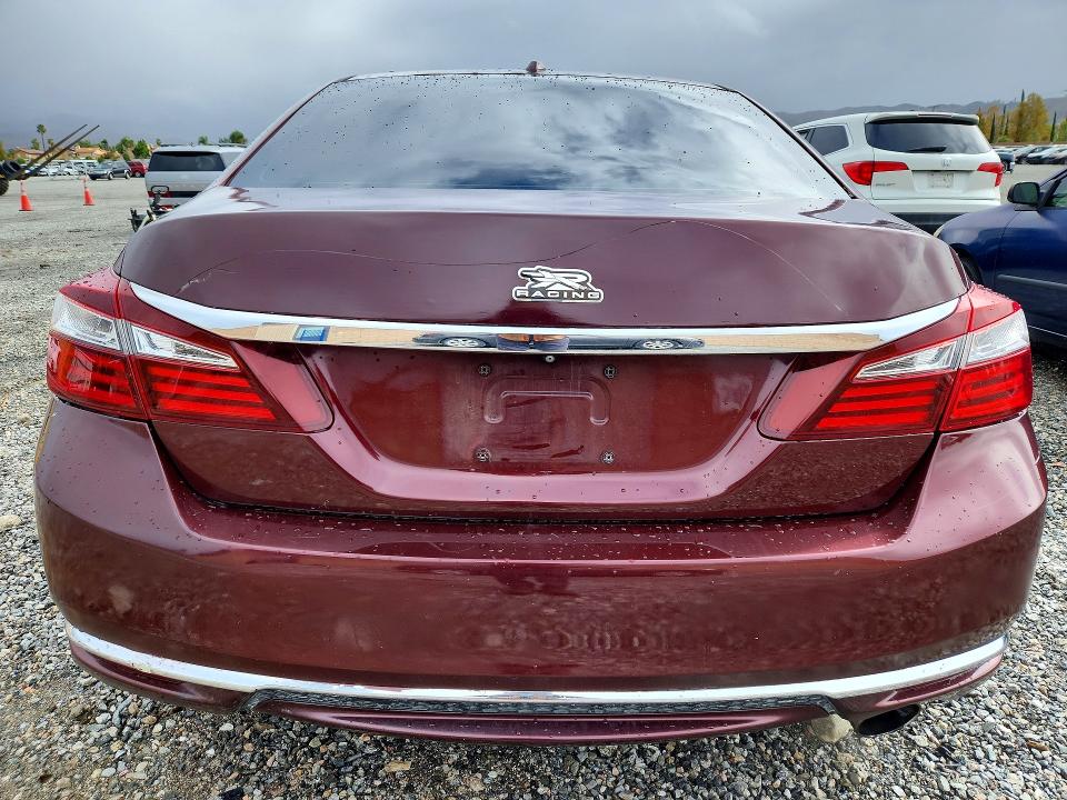 Photo 6 from auction – 2016 HONDA ACCORD with VIN 1HGCR2F80GA083253