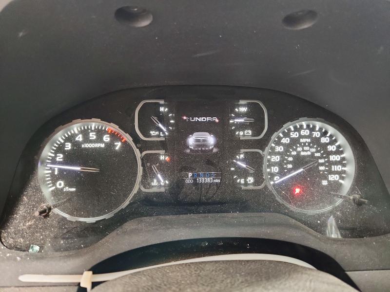 Снимка 9 от търг – 2020 TOYOTA TUNDRA с VIN 5TFDY5F18LX950013
