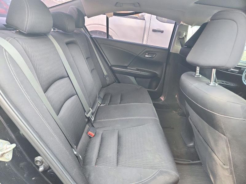 Photo 10 from auction – 2015 HONDA ACCORD with VIN 1HGCR2F59FA800978