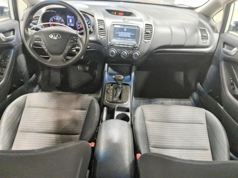 Photo 8 from auction – 2018 KIA FORTE with VIN 3KPFL4A77JE210639