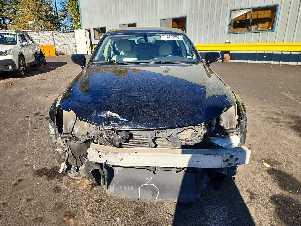 Снимка 5 от търг – 2012 LEXUS IS с VIN JTHCF5C25C5057807