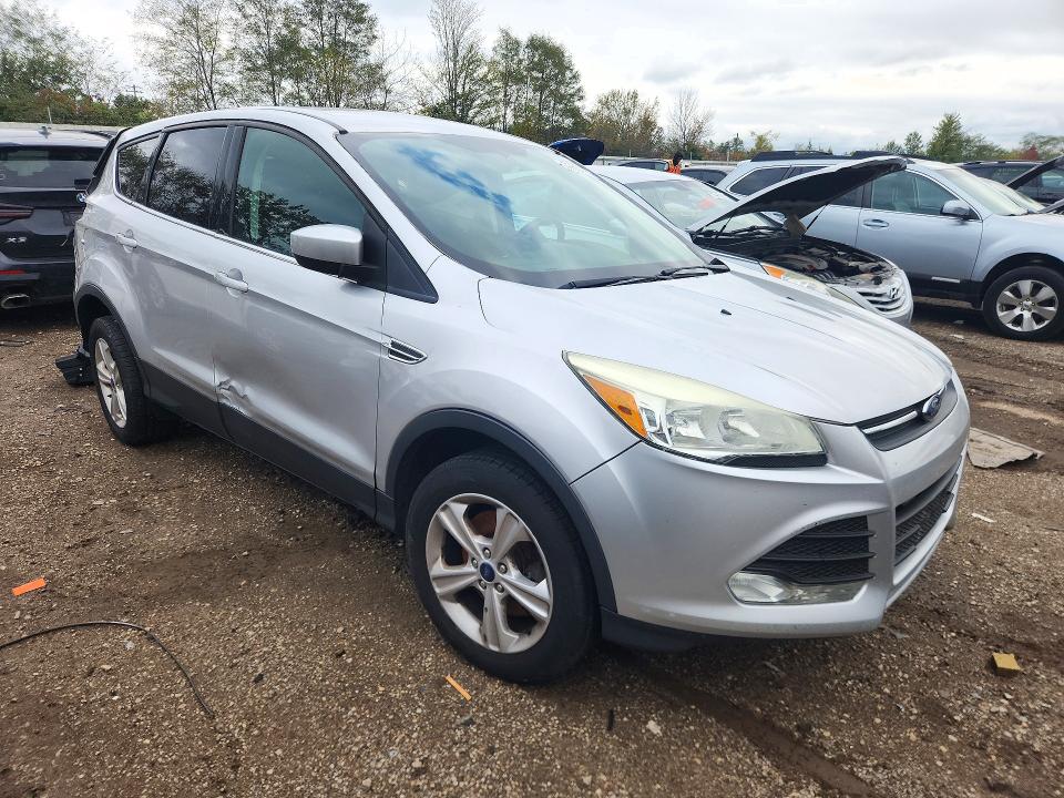 Photo 4 from auction – 2015 FORD ESCAPE with VIN 1FMCU9GX0FUB46338