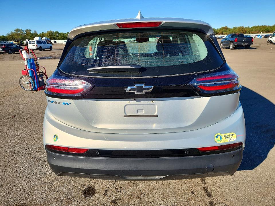 Снимка 6 от търг – 2023 CHEVROLET BOLT EV с VIN 1G1FW6S01P4203676