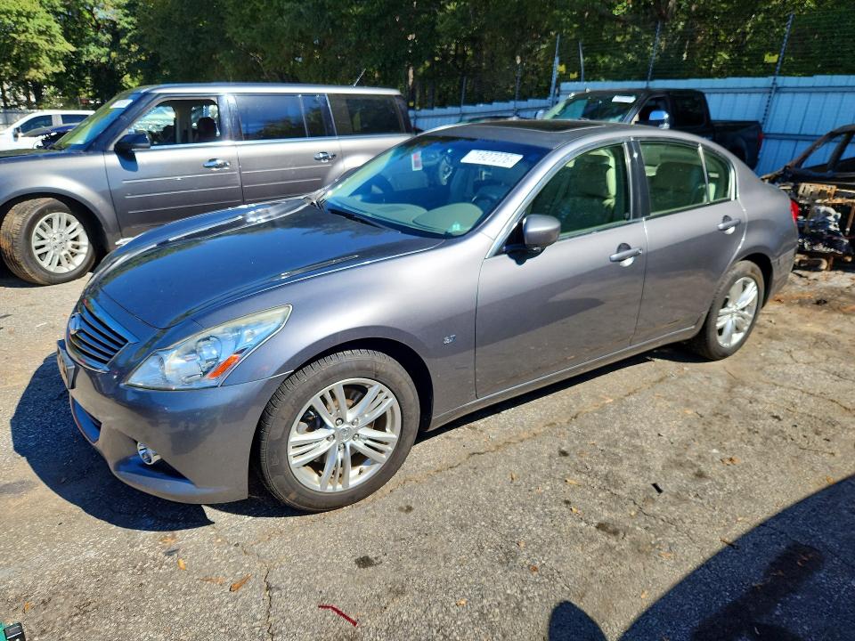 INFINITI Q40 2015 with VIN JN1CV6AR6FM521906 - Photo from auction