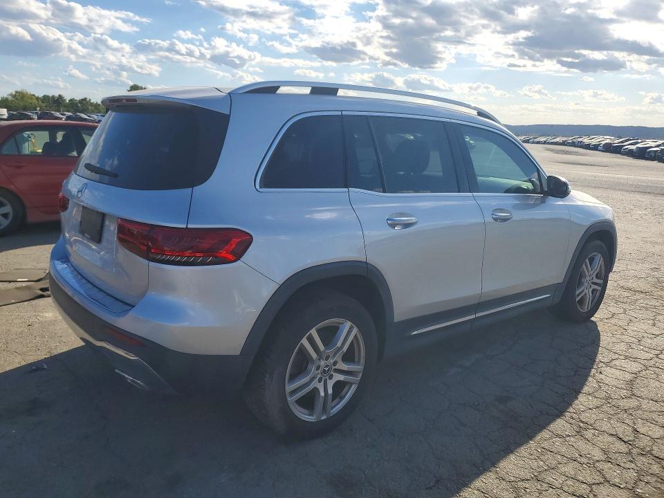 Снимка 3 от търг – 2020 MERCEDES-BENZ GLB с VIN W1N4M4GB8LW031995
