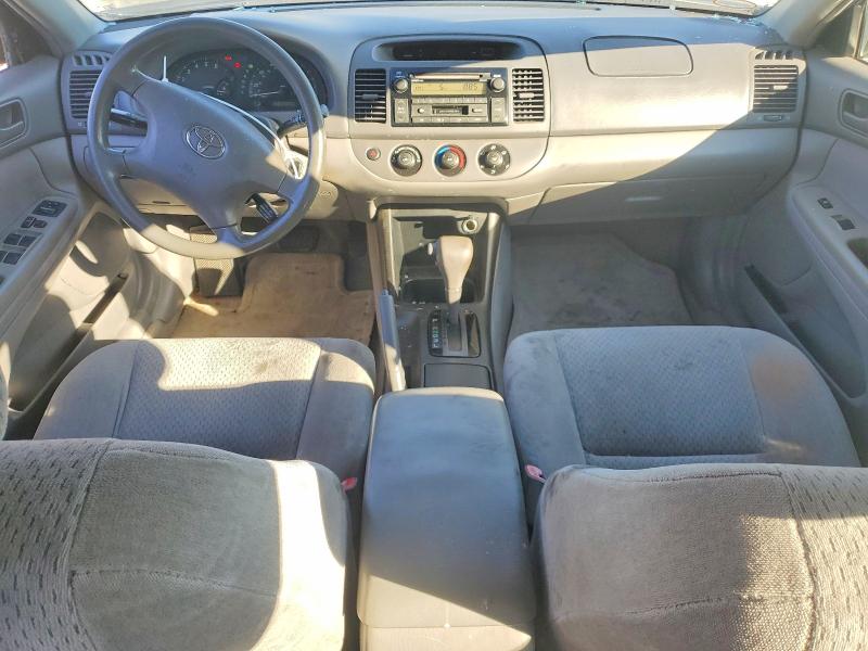 Photo 8 from auction – 2004 TOYOTA CAMRY with VIN 4T1BE32KX4U374202