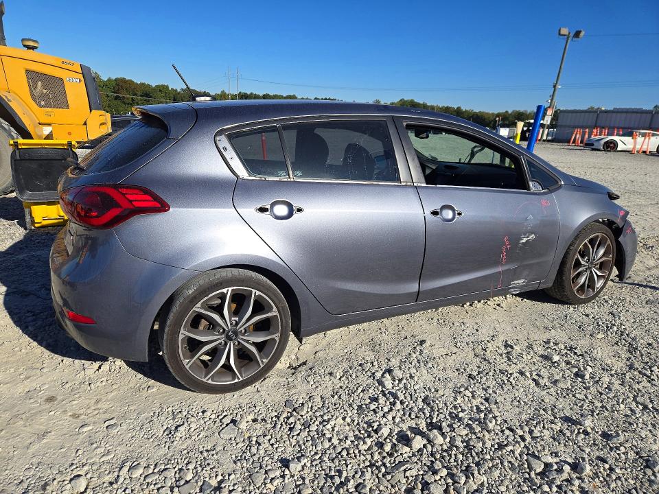 Снимка 3 от търг – 2017 KIA FORTE5 с VIN 3KPFN5A31HE127067