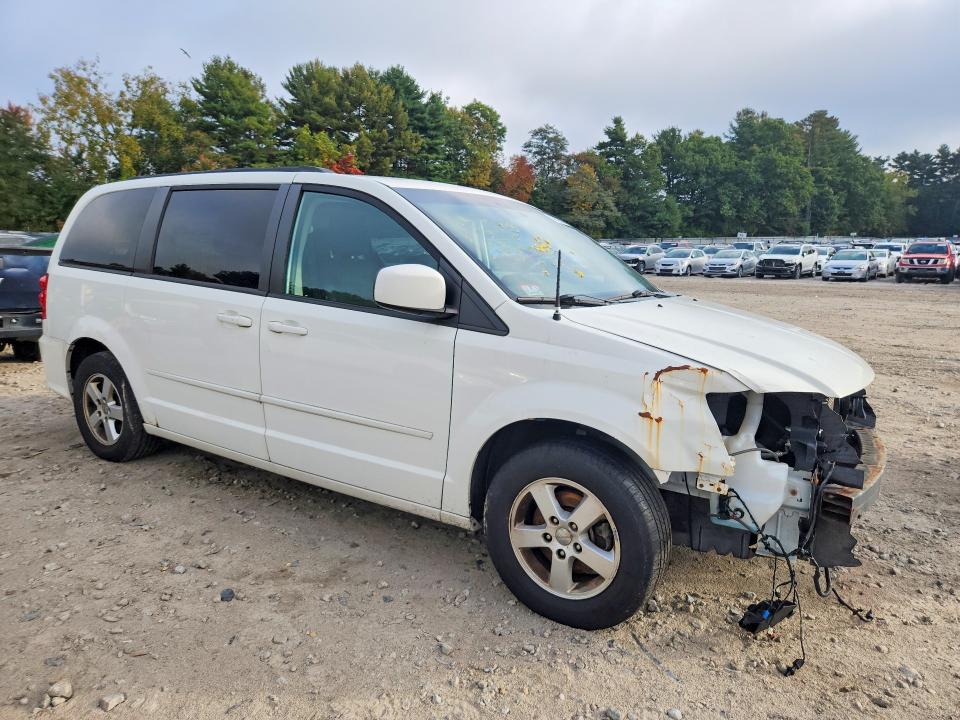 Photo 4 from auction – 2011 DODGE GRAND CARAVAN with VIN 2D4RN3DG1BR639047