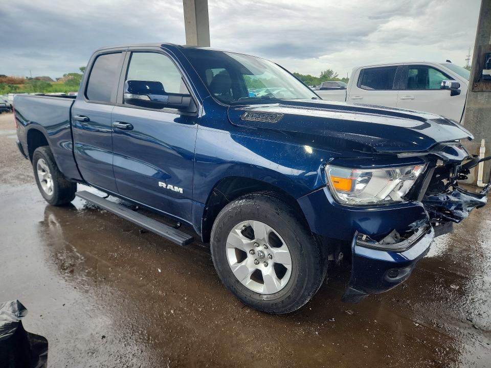 Снимка 4 от търг – 2022 RAM 1500 с VIN 1C6RREBT4NN187410