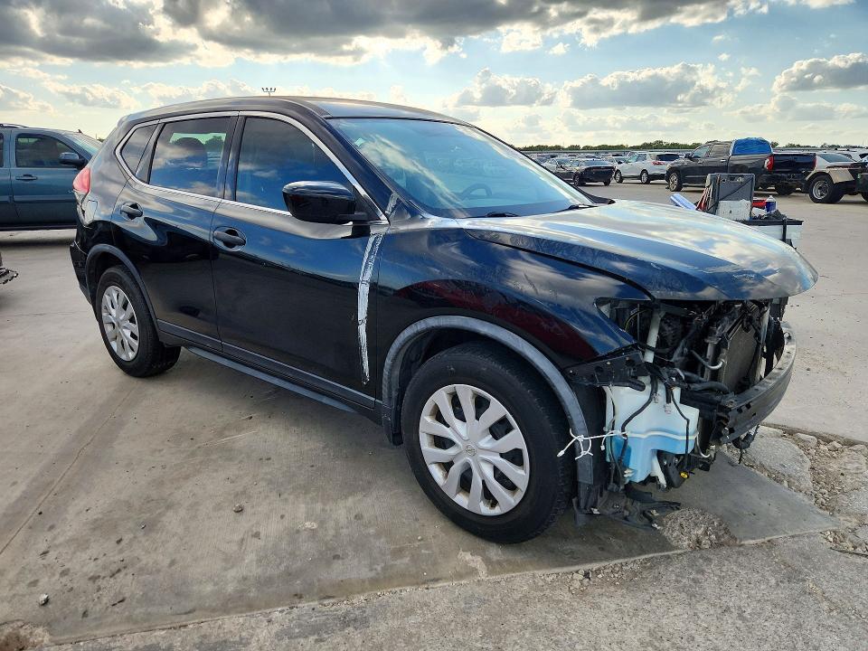Photo 4 from auction – 2017 NISSAN ROGUE with VIN KNMAT2MT3HP616192