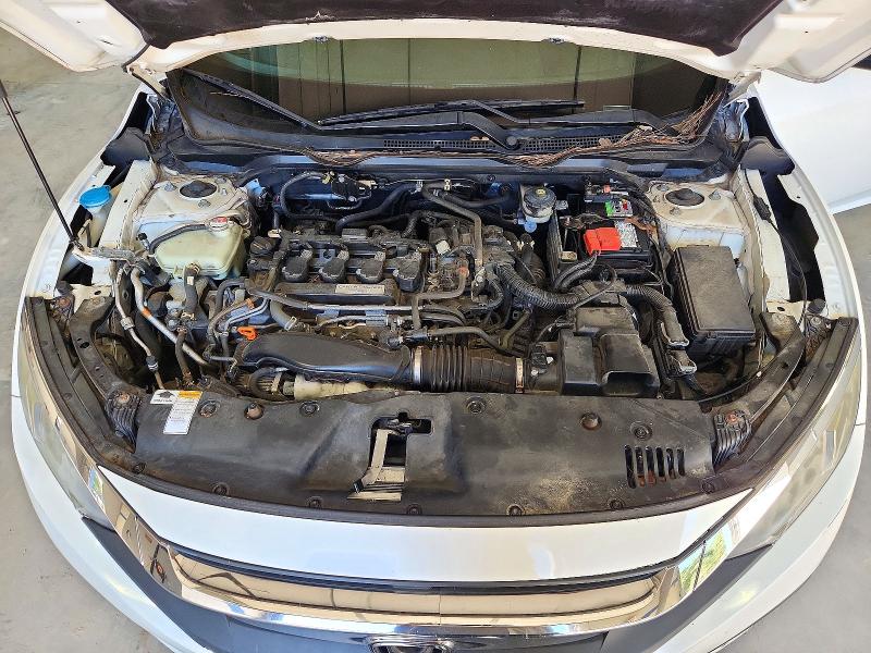 Снимка 11 от търг – 2016 HONDA CIVIC с VIN 19XFC1F72GE204716