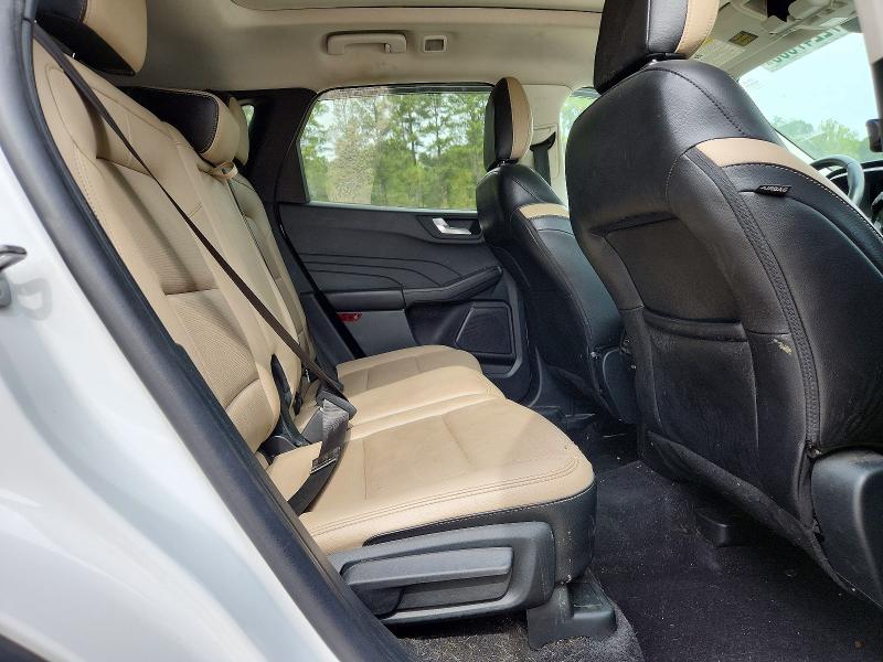 صورة رقم 11 من المزاد - 2022 FORD ESCAPE مع VIN 1FMCU9H65NUA06550