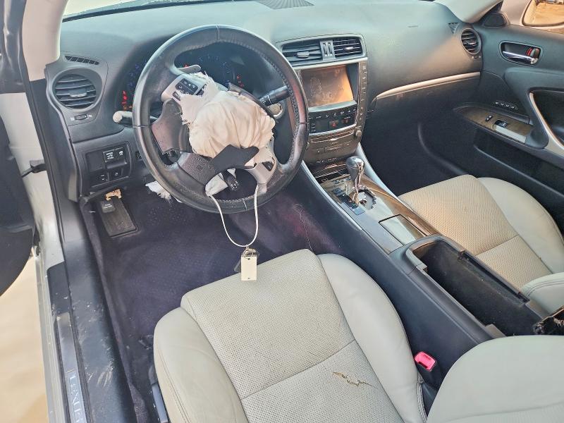 Снимка 8 от търг – 2014 LEXUS IS с VIN JTHFF2C2XE2531105