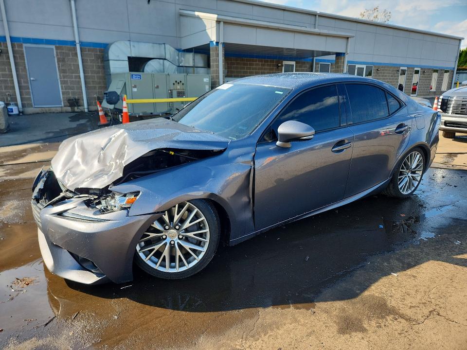 LEXUS IS 2016 z numerem VIN JTHCM1D24G5009024 - Zdjęcie z aukcji