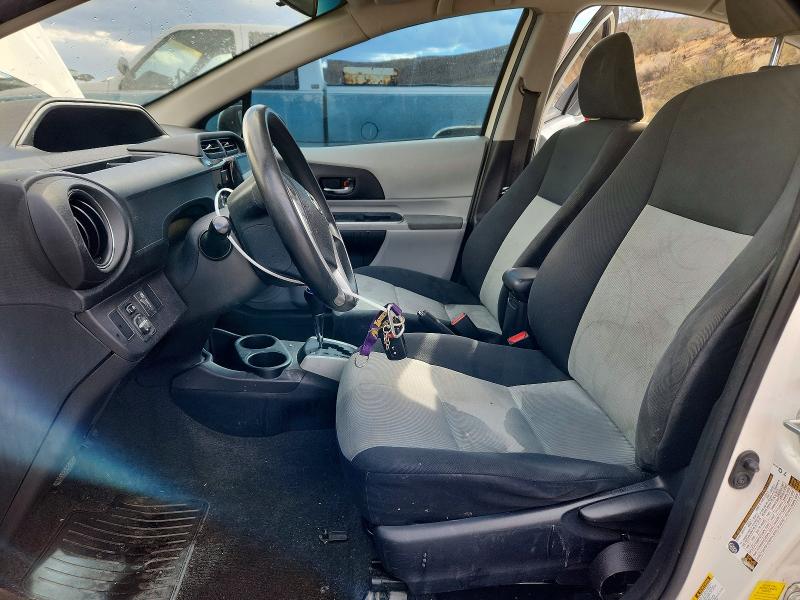 Photo 7 from auction – 2014 TOYOTA PRIUS C with VIN JTDKDTB36E1563688
