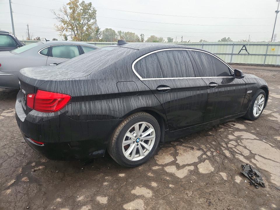 Снимка 3 от търг – 2014 BMW 528 с VIN WBA5A7C54ED617501