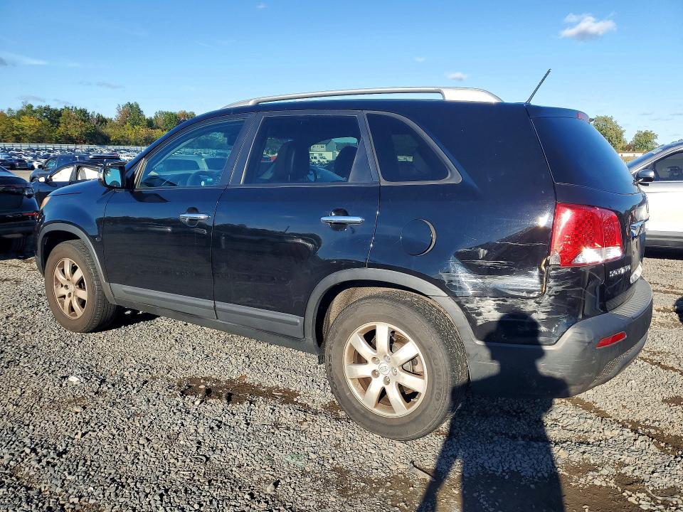 Снимка 2 от търг – 2012 KIA SORENTO с VIN 5XYKT3A6XCG201763