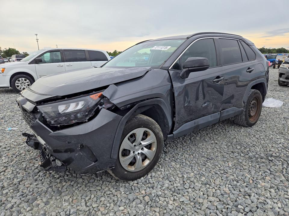 TOYOTA RAV4 2019 z numerem VIN 2T3H1RFV3KC032707 - Zdjęcie z aukcji