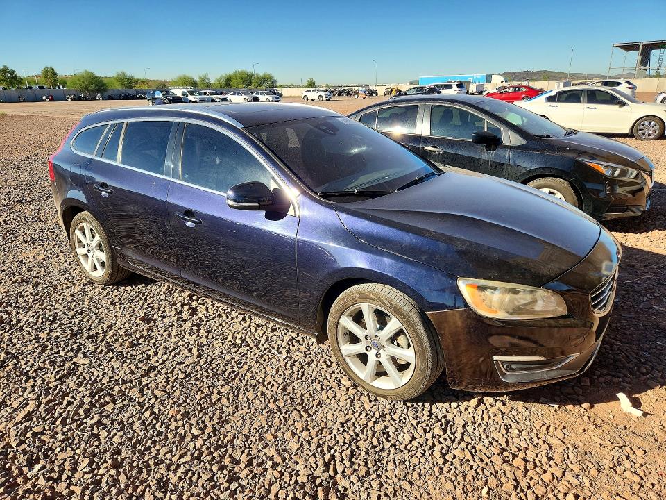 Zdjęcie 4 z aukcji – 2017 VOLVO V60 z VIN YV140MEK9H1368616