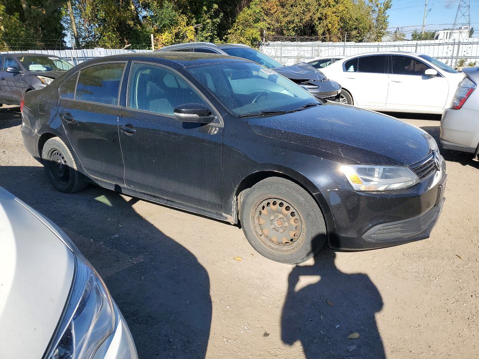 Снимка 4 от търг – 2014 VOLKSWAGEN JETTA с VIN 3VW2K7AJ4EM244058