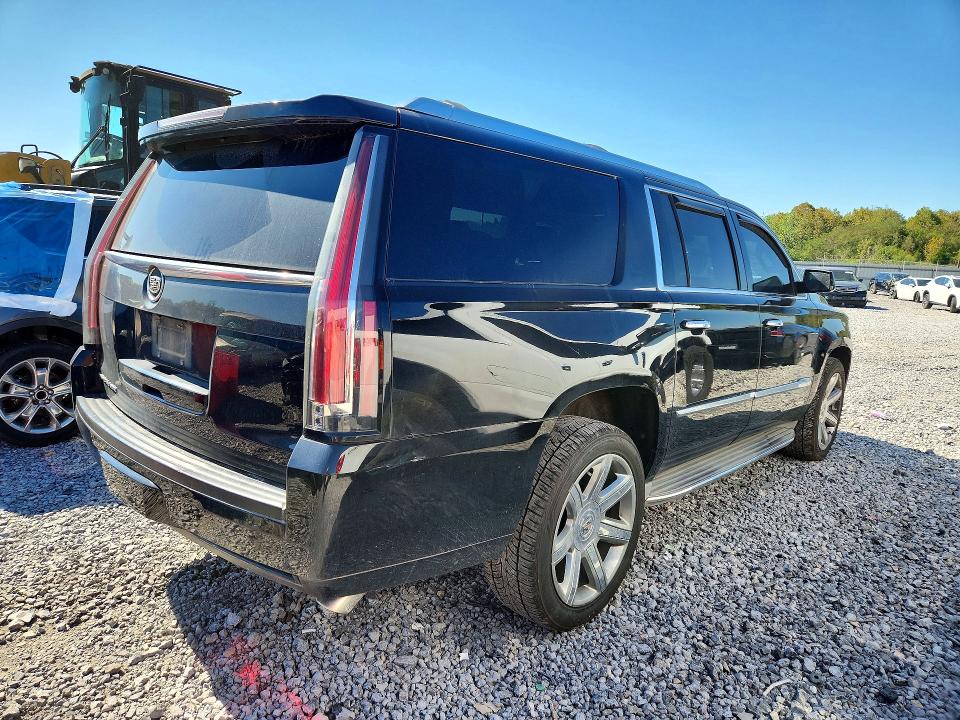 Photo 3 from auction – 2015 CADILLAC ESCALADE with VIN 1GYS3HKJ9FR257595