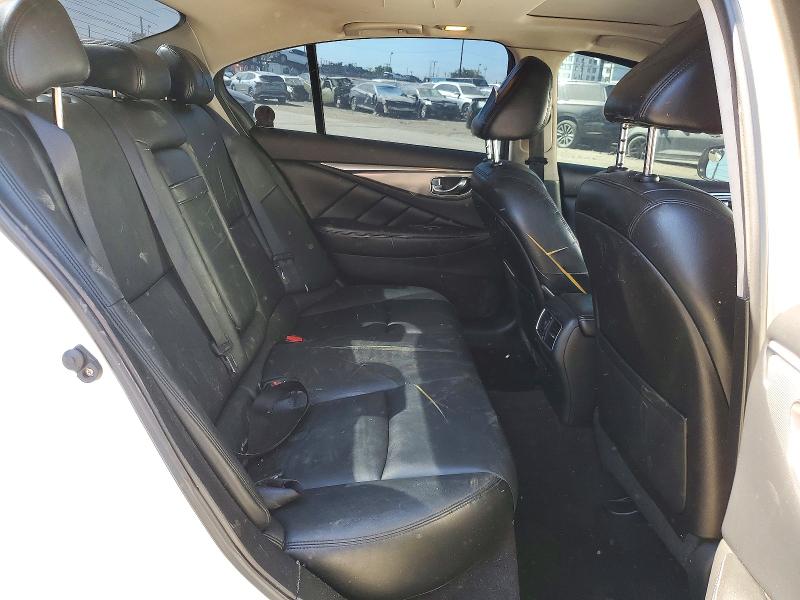 Photo 10 from auction – 2014 INFINITI Q50 with VIN JN1BV7AP1EM692626