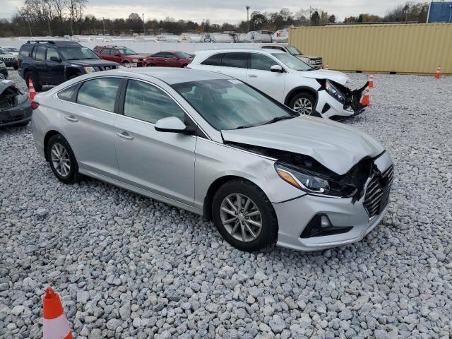 Photo 4 from auction – 2019 HYUNDAI SONATA SE with VIN 5NPE24AF5KH804245
