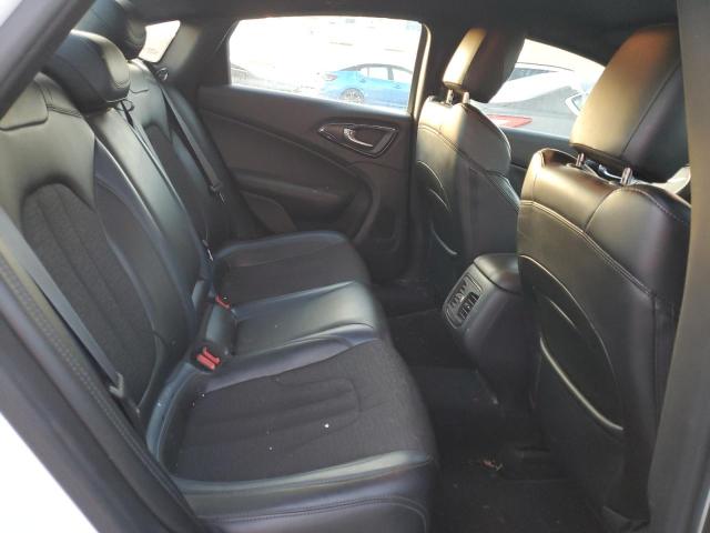 Photo 10 from auction – 2016 CHRYSLER 200 S with VIN 1C3CCCDG7GN110333