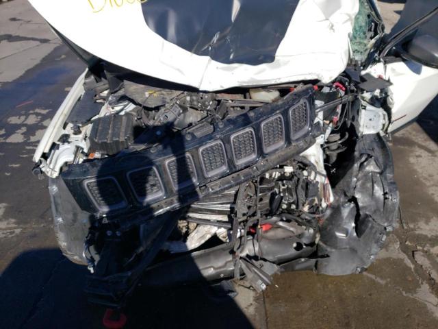 Photo 11 from auction – 2020 JEEP COMPASS TR with VIN 3C4NJDDB4LT112913